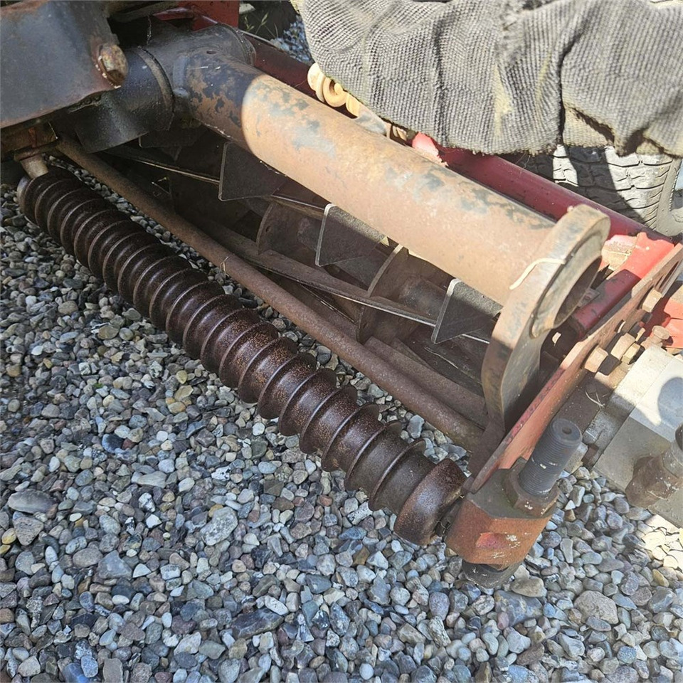 Gressklipper Toro Reelmaster 6700-D: bilde 31 Gressklipper Toro Reelmaster 6700-D: bilde 31