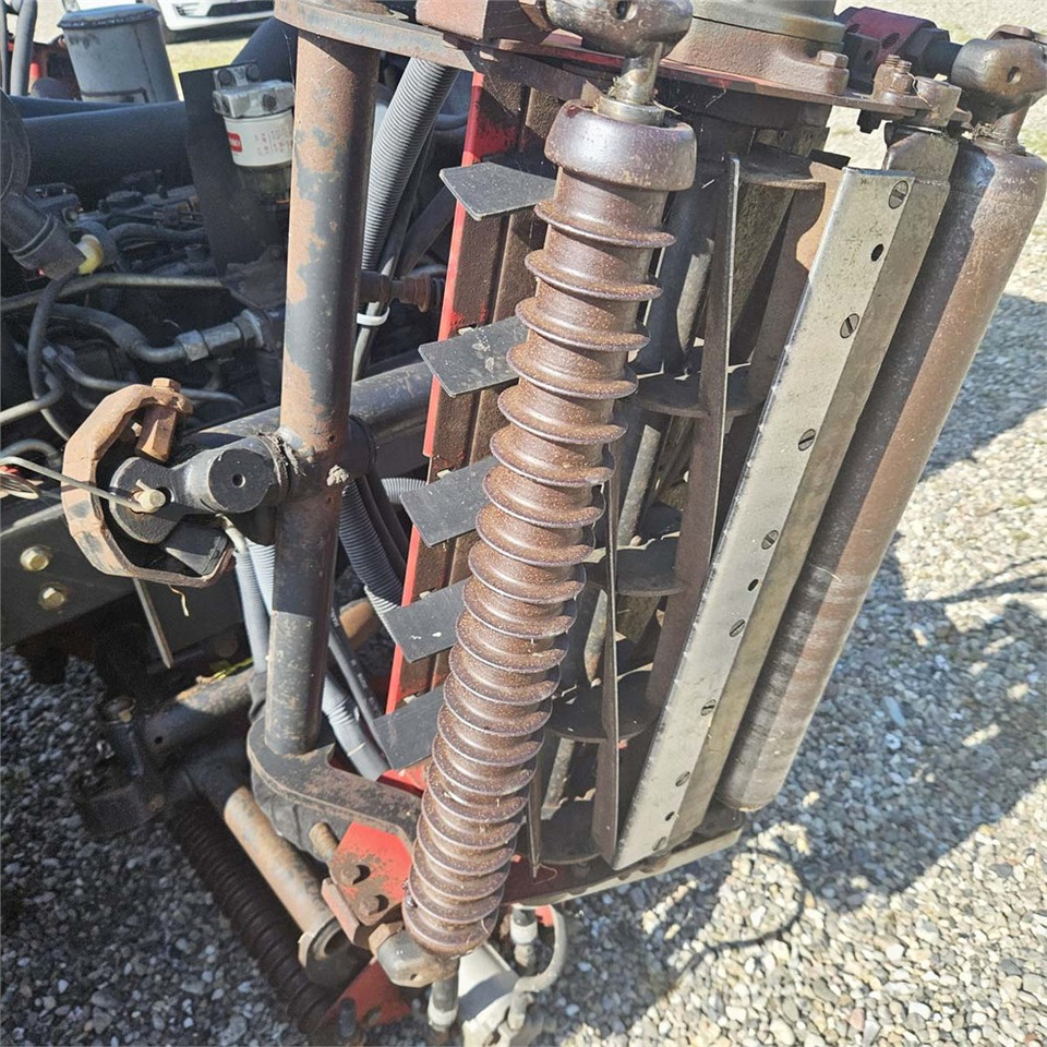 Gressklipper Toro Reelmaster 6700-D: bilde 32 Gressklipper Toro Reelmaster 6700-D: bilde 32