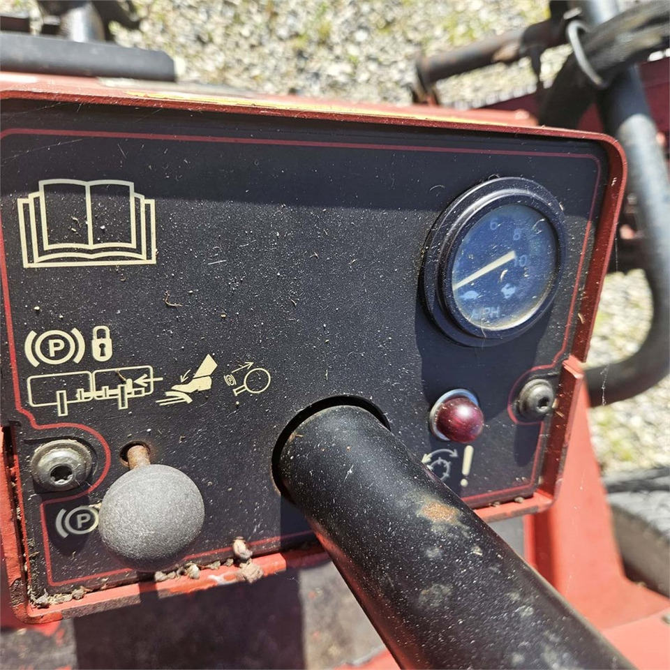 Gressklipper Toro Reelmaster 6700-D: bilde 33 Gressklipper Toro Reelmaster 6700-D: bilde 33