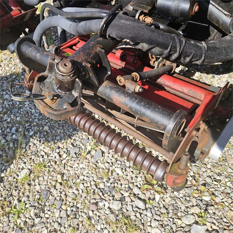 Gressklipper Toro Reelmaster 6700-D: bilde 27 Gressklipper Toro Reelmaster 6700-D: bilde 27