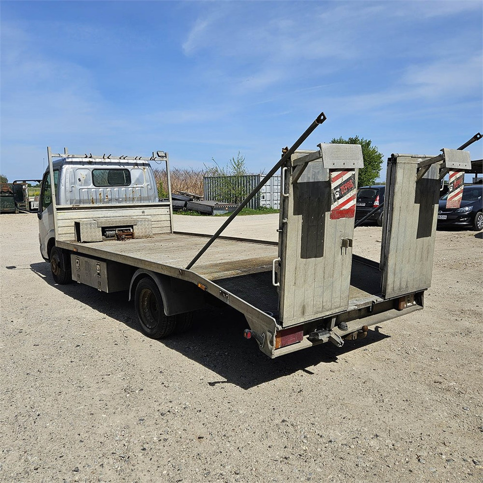 Toyota Dyna - Planbil: bilde 5 Toyota Dyna - Planbil: bilde 5