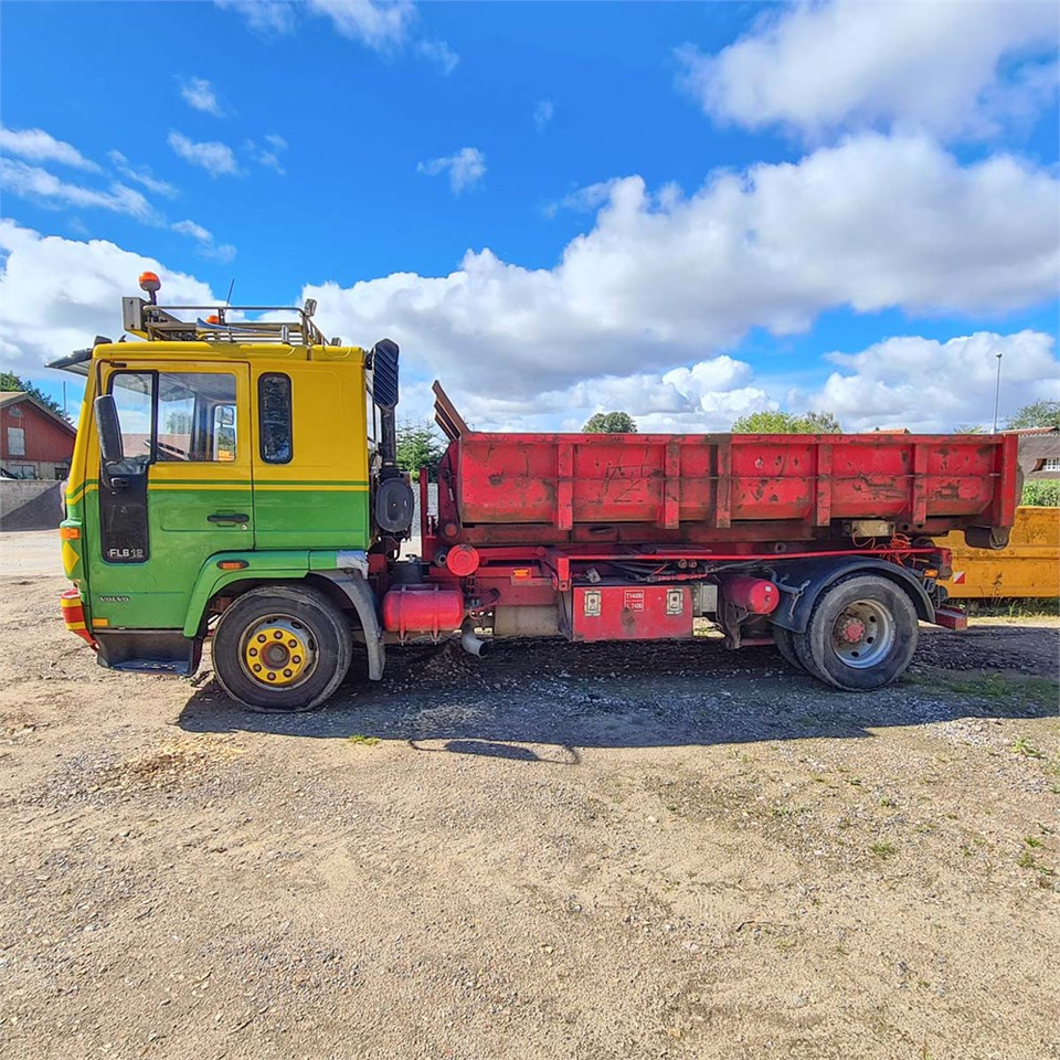 Volvo FL612 - Lastebil med kabelsystem: bilde 2 Volvo FL612 - Lastebil med kabelsystem: bilde 2