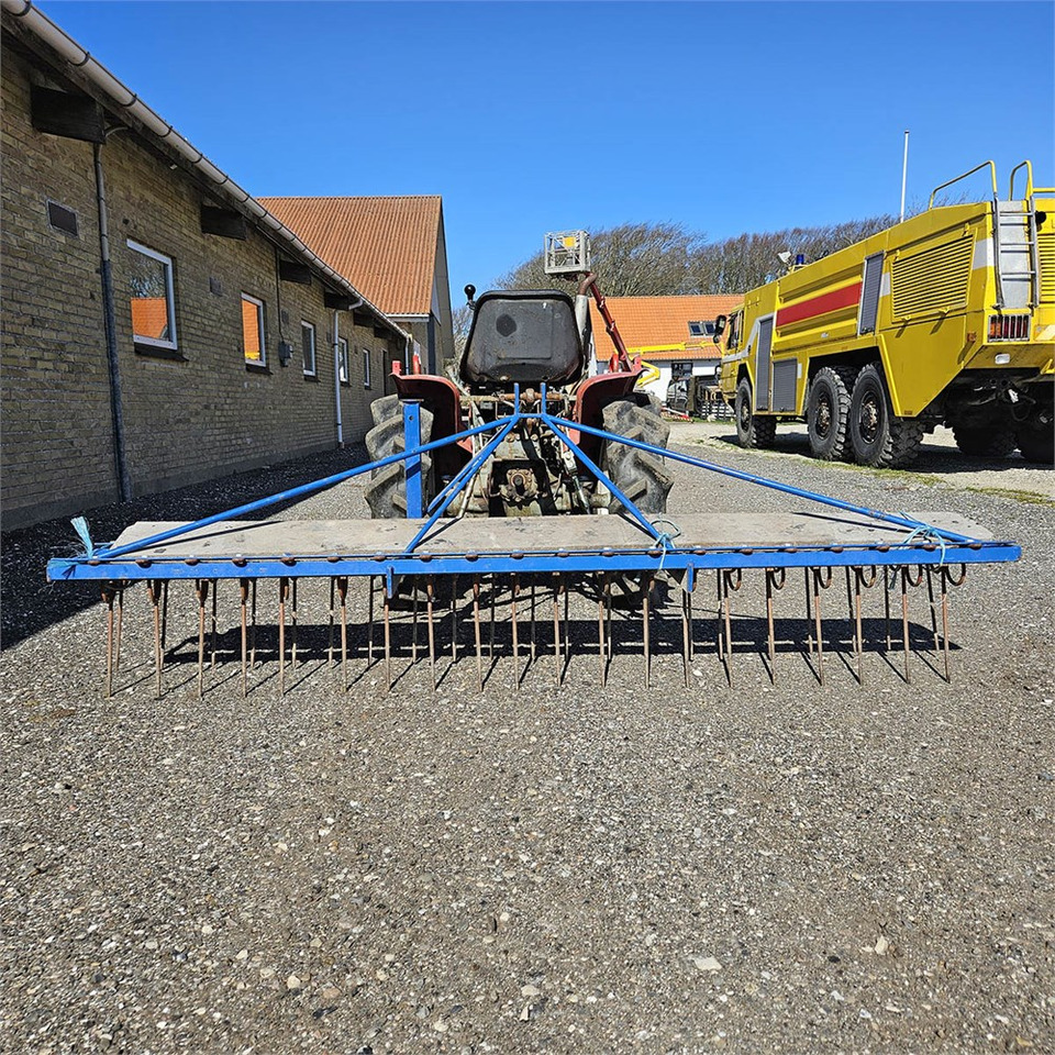 Yanmar 1510 D - Kommunale traktor: bilde 5 Yanmar 1510 D - Kommunale traktor: bilde 5