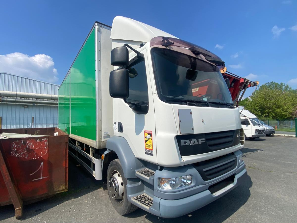 DAF LF 55.220 - Skapbil: bilde 2 DAF LF 55.220 - Skapbil: bilde 2