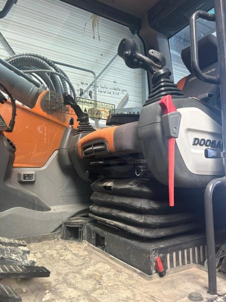 Doosan DX 235 LCR-5 - Beltegraver: bilde 4 Doosan DX 235 LCR-5 - Beltegraver: bilde 4
