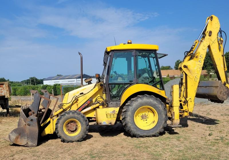 New Holland B 110 - Traktorgraver: bilde 1 New Holland B 110 - Traktorgraver: bilde 1