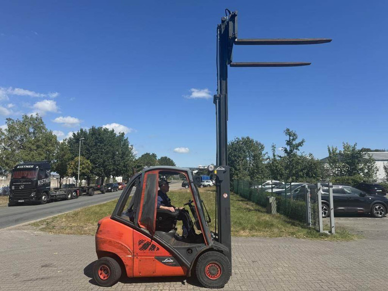 Linde H30D-02 - Dieseltruck: bilde 4 Linde H30D-02 - Dieseltruck: bilde 4