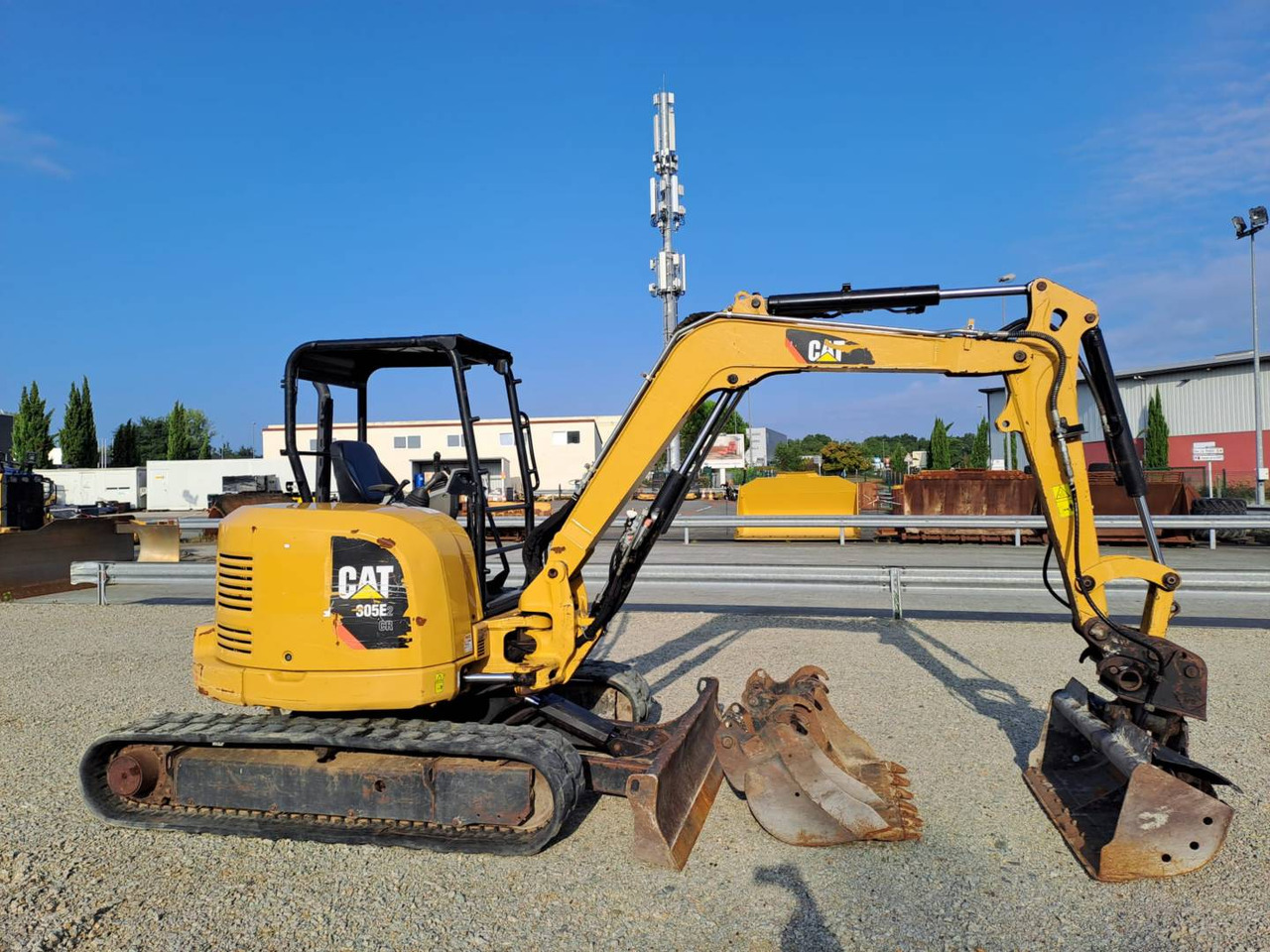 CAT 305E2 - Beltegraver: bilde 2 CAT 305E2 - Beltegraver: bilde 2