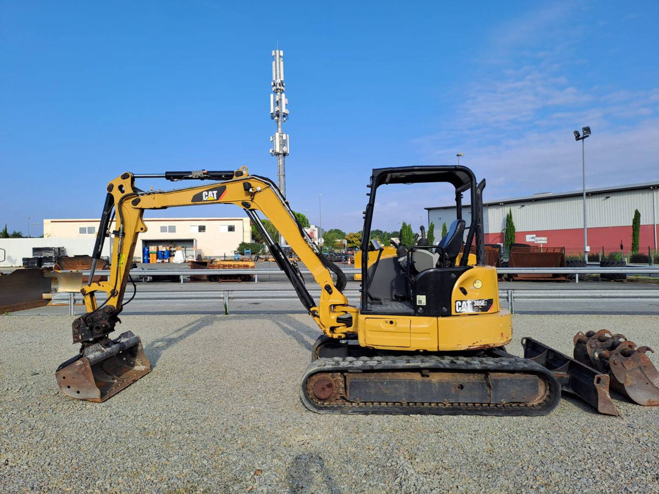 CAT 305E2 - Beltegraver: bilde 1 CAT 305E2 - Beltegraver: bilde 1