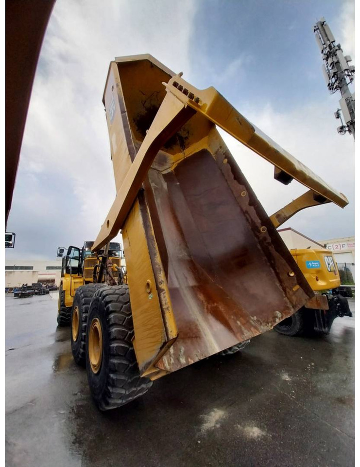 Rammestyrt dumper CAT 745: bilde 18