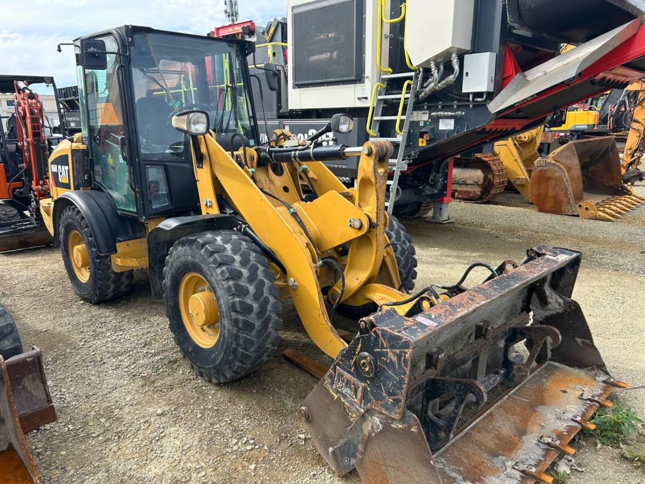 CAT 906M - Hjullaster: bilde 2 CAT 906M - Hjullaster: bilde 2