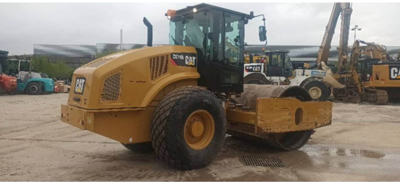 CAT CS74B 4F - Kompaktor: bilde 1 CAT CS74B 4F - Kompaktor: bilde 1