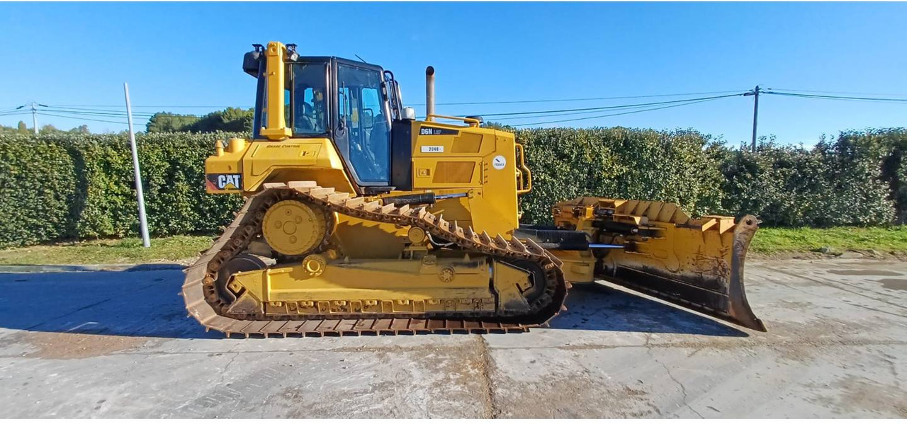 CAT D6N4F LGP - Bulldozer: bilde 2 CAT D6N4F LGP - Bulldozer: bilde 2