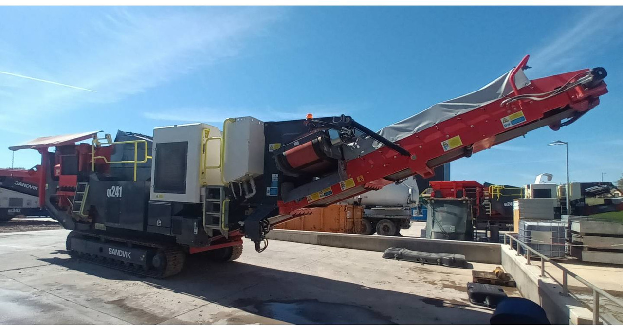 SANDVIK MINING & CONSTRUCTION QJ241 - Knuseverk: bilde 2 SANDVIK MINING & CONSTRUCTION QJ241 - Knuseverk: bilde 2
