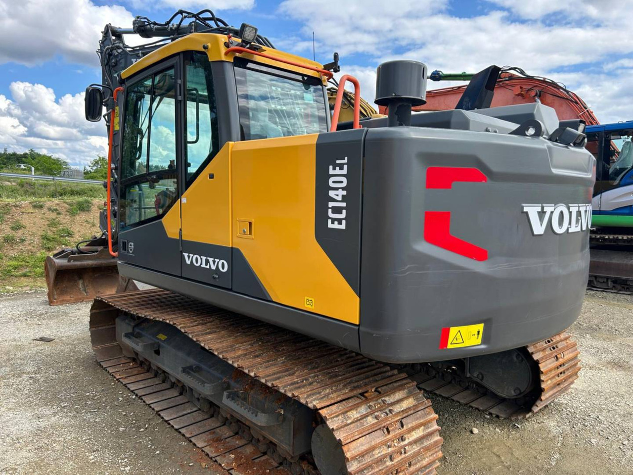 VOLVO CONSTRUCTION EQUIPMENT EC140 - Beltegraver: bilde 4 VOLVO CONSTRUCTION EQUIPMENT EC140 - Beltegraver: bilde 4