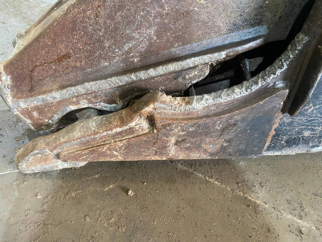 VTN MANUFACTURING BROYEUR/VTN/FP20/22T/27T - Hydraulisk saks: bilde 2 VTN MANUFACTURING BROYEUR/VTN/FP20/22T/27T - Hydraulisk saks: bilde 2