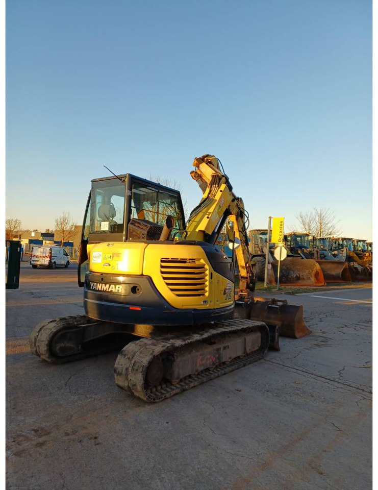 YANMAR B7 SIGMA - Beltegraver: bilde 3 YANMAR B7 SIGMA - Beltegraver: bilde 3