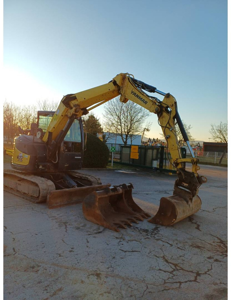 YANMAR B7 SIGMA - Beltegraver: bilde 2 YANMAR B7 SIGMA - Beltegraver: bilde 2