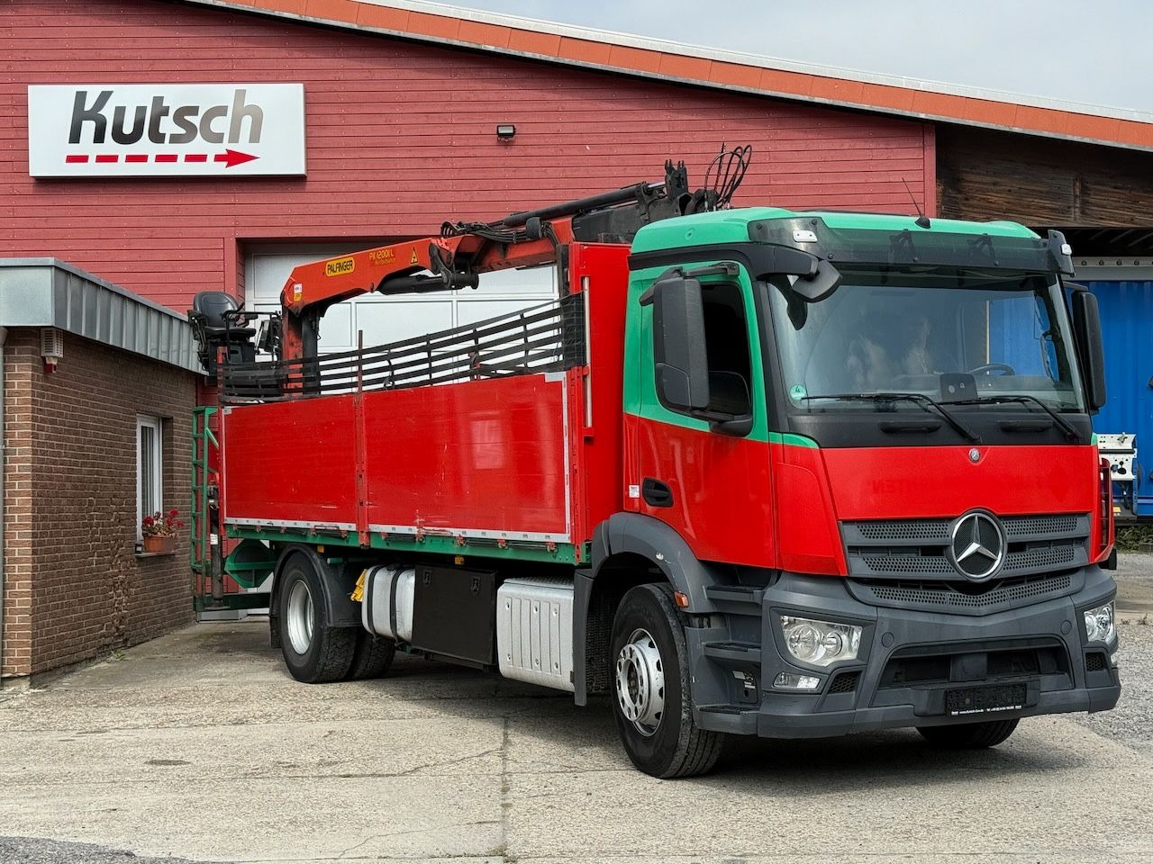 Mercedes-Benz Antos 1832L mit Palfinger PK 12001L Heckkran - Planbil, Kranbil: bilde 2 Mercedes-Benz Antos 1832L mit Palfinger PK 12001L Heckkran - Planbil, Kranbil: bilde 2