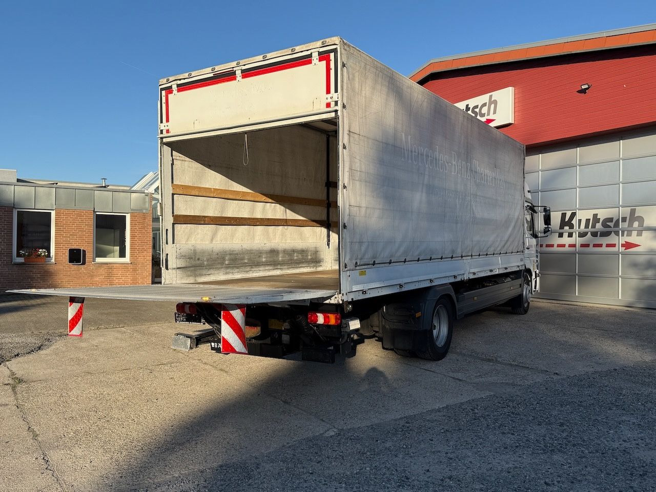 Mercedes-Benz MB 1530L Atego Plane/Lbw., Hochdach, - Kapellbil: bilde 3 Mercedes-Benz MB 1530L Atego Plane/Lbw., Hochdach, - Kapellbil: bilde 3