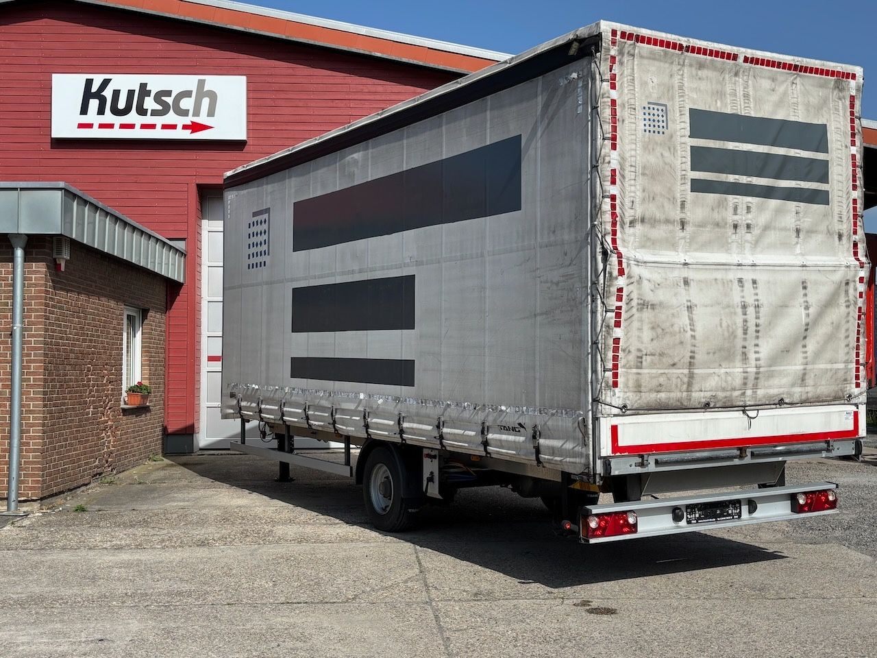 Tang 1achs Edscha, Schiebeplane 7,25m - Kapellhenger: bilde 4 Tang 1achs Edscha, Schiebeplane 7,25m - Kapellhenger: bilde 4