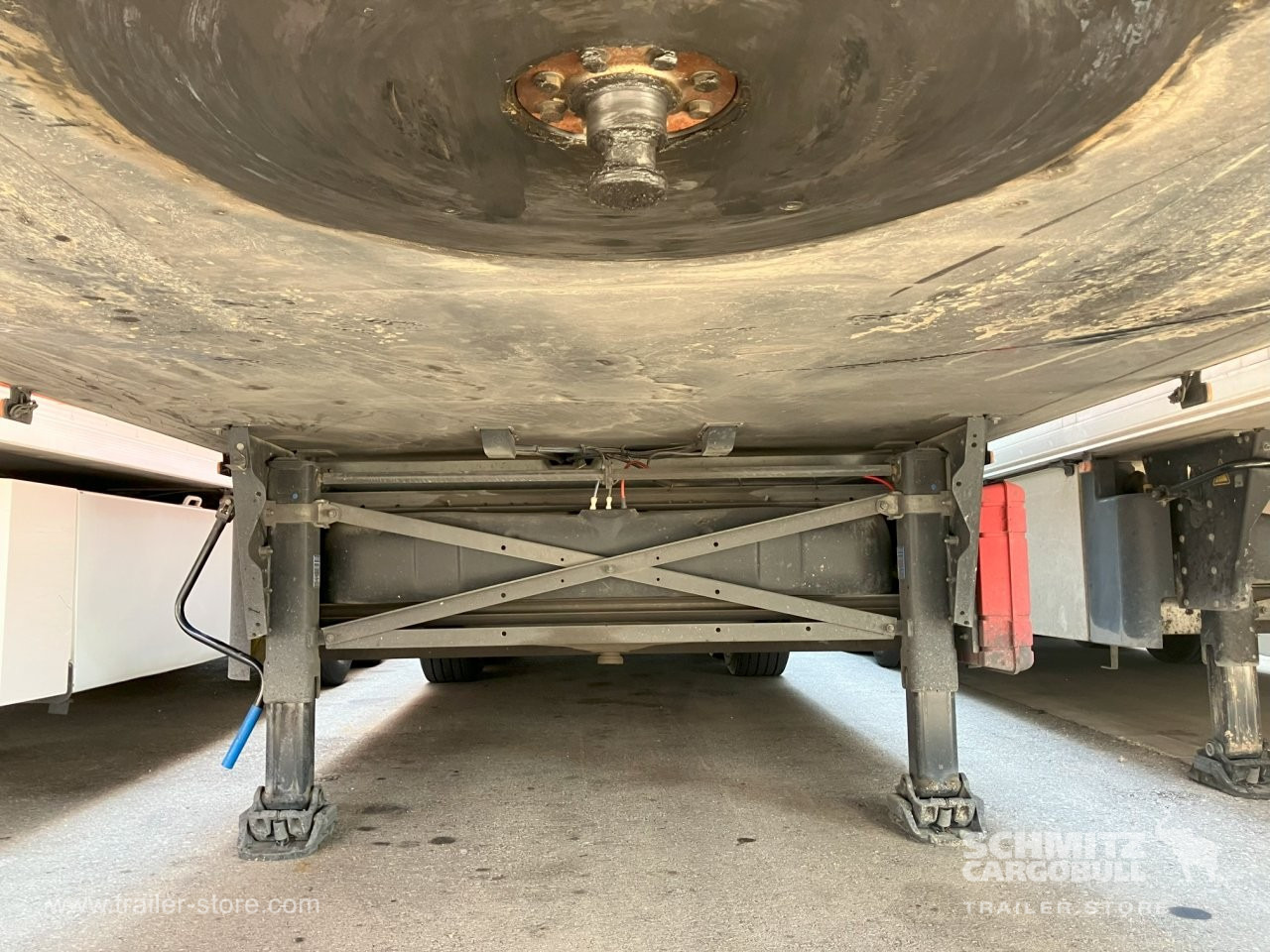SCHMITZ Semiremolque Frigo Standard Double deck - Isotermisk semitrailer: bilde 3 SCHMITZ Semiremolque Frigo Standard Double deck - Isotermisk semitrailer: bilde 3