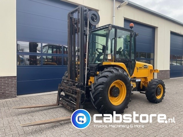 JCB 930 Off-Road forklift - Ruwterrein heftruck -Bouwjaar 2008 - 4x4 - 4WD - Side shift - Vorkverstelling - 550 cm hefhoogte - Terrenggående gaffeltruck: bilde 5 JCB 930 Off-Road forklift - Ruwterrein heftruck -Bouwjaar 2008 - 4x4 - 4WD - Side shift - Vorkverstelling - 550 cm hefhoogte - Terrenggående gaffeltruck: bilde 5