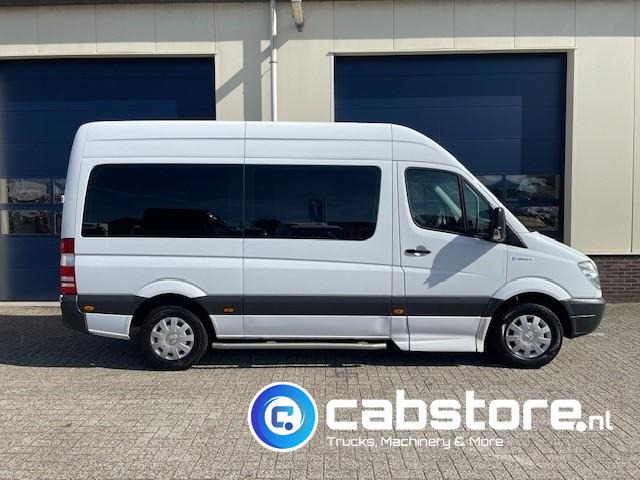 Mercedes-Benz SPRINTER 211 CDI - L2/H2- Automatische versnellingsbak - 9 Persoons - Bouwjaar 2009 - APK tot 17-01-2026 ! - Side bars - Privacy glas - Airco - Minibuss, Persontransport: bilde 5 Mercedes-Benz SPRINTER 211 CDI - L2/H2- Automatische versnellingsbak - 9 Persoons - Bouwjaar 2009 - APK tot 17-01-2026 ! - Side bars - Privacy glas - Airco - Minibuss, Persontransport: bilde 5