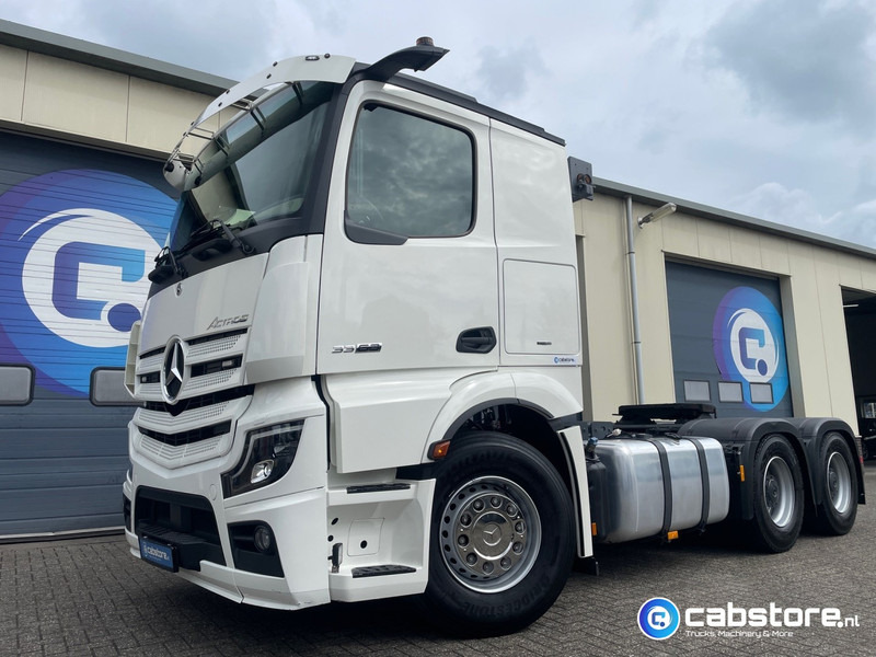 Mercedes-Benz Actros 3363 6x4 SLT Euro 6 3363 6x4 SLT Euro 6 - Zwaartransport - Heavy Load - Schwertransporte - 140 Ton - Year 2024 - Km 35.788 !! - Turbo Retarder Clutch - LIKE NEW !! - Trekkvogn: bilde 2 Mercedes-Benz Actros 3363 6x4 SLT Euro 6 3363 6x4 SLT Euro 6 - Zwaartransport - Heavy Load - Schwertransporte - 140 Ton - Year 2024 - Km 35.788 !! - Turbo Retarder Clutch - LIKE NEW !! - Trekkvogn: bilde 2