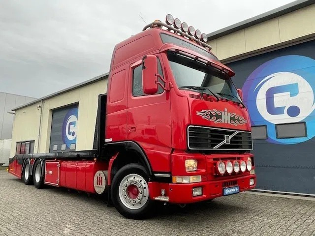 Volvo FH 12.460 6x2R Euro 3 - Oprijwagen - Machinetransporter - Year 2002 - APK tot 11-2025 - MANUAL - NL Truck - Transporter lastebil: bilde 2 Volvo FH 12.460 6x2R Euro 3 - Oprijwagen - Machinetransporter - Year 2002 - APK tot 11-2025 - MANUAL - NL Truck - Transporter lastebil: bilde 2