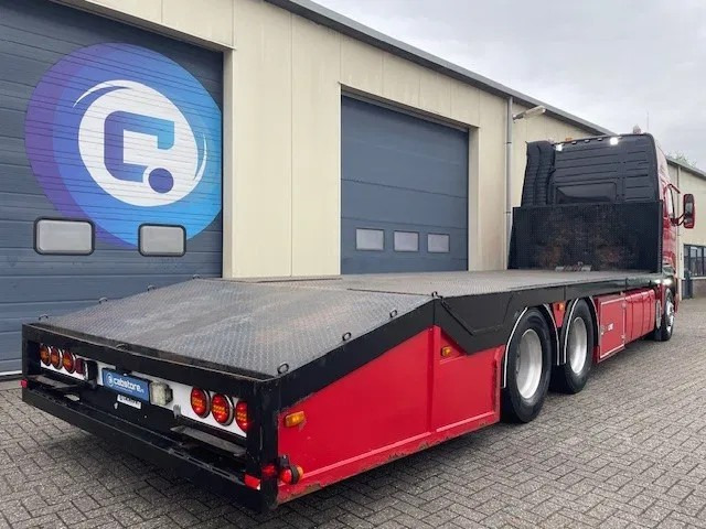 Volvo FH 12.460 6x2R Euro 3 - Oprijwagen - Machinetransporter - Year 2002 - APK tot 11-2025 - MANUAL - NL Truck - Transporter lastebil: bilde 5 Volvo FH 12.460 6x2R Euro 3 - Oprijwagen - Machinetransporter - Year 2002 - APK tot 11-2025 - MANUAL - NL Truck - Transporter lastebil: bilde 5