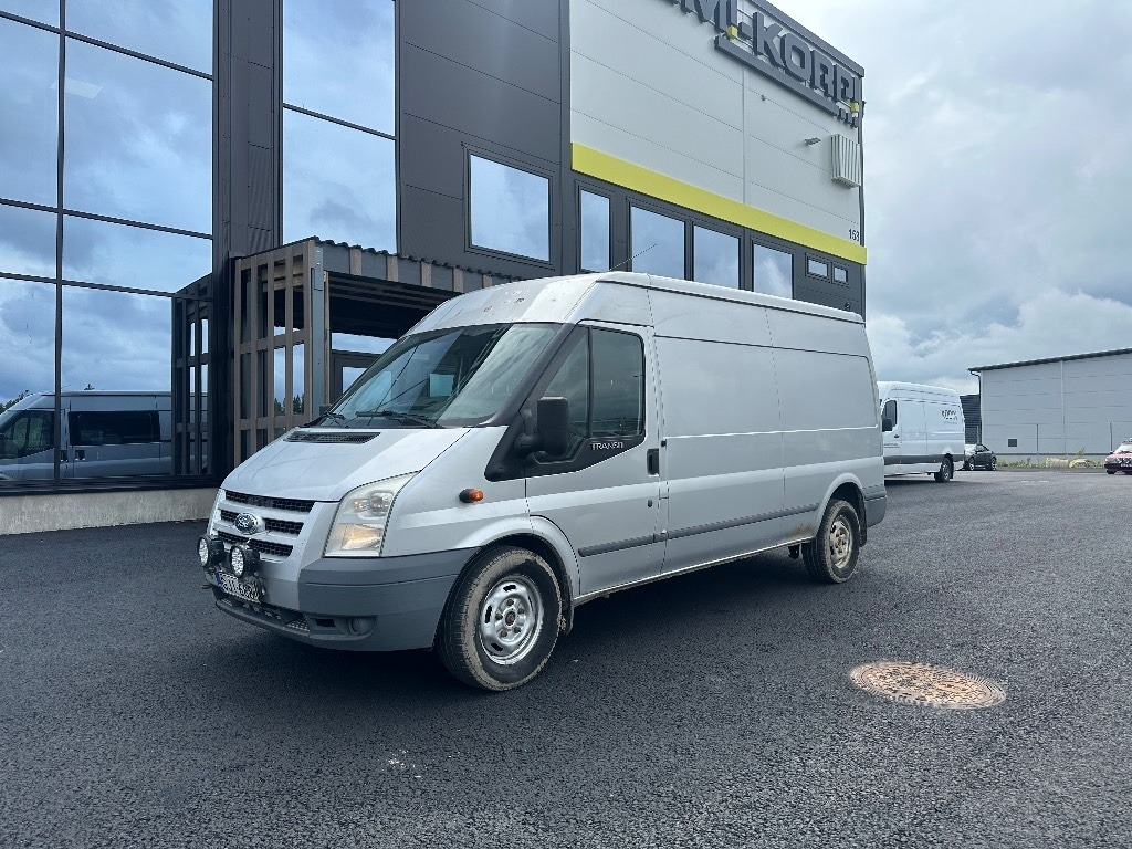 Ford Transit T350 4X4 huoltohyllyt  - Kassebil: bilde 1 Ford Transit T350 4X4 huoltohyllyt  - Kassebil: bilde 1