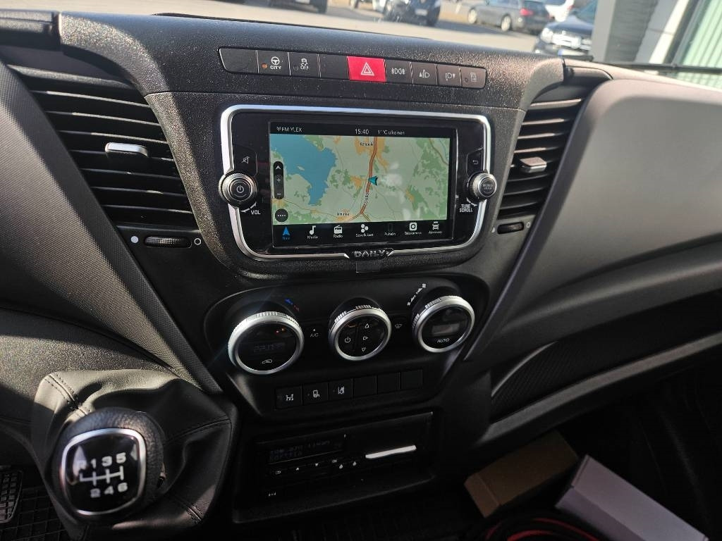 Leie Iveco Daily 72 C180 nopeaan toimitukseen Iveco Daily 72 C180 nopeaan toimitukseen: bilde 17 Leie Iveco Daily 72 C180 nopeaan toimitukseen Iveco Daily 72 C180 nopeaan toimitukseen: bilde 17