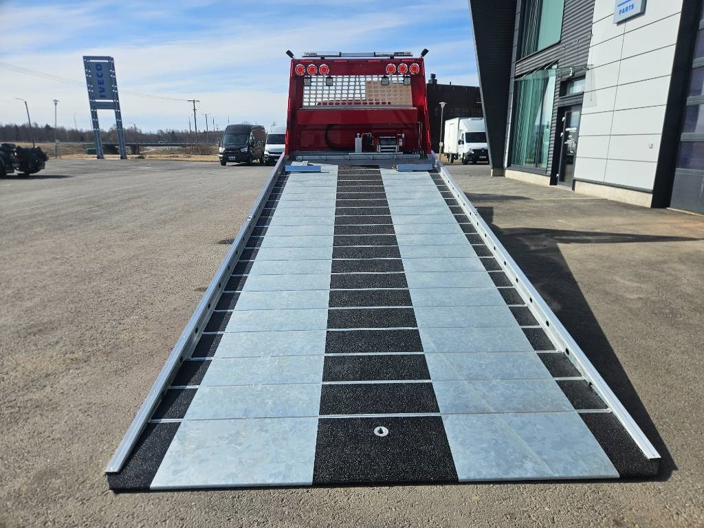 Leie Iveco Daily 72 C180 nopeaan toimitukseen Iveco Daily 72 C180 nopeaan toimitukseen: bilde 6 Leie Iveco Daily 72 C180 nopeaan toimitukseen Iveco Daily 72 C180 nopeaan toimitukseen: bilde 6