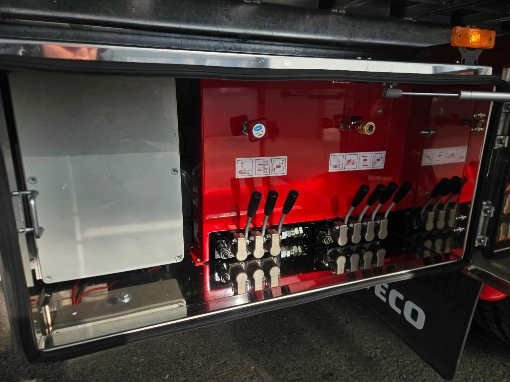 Leie Iveco Daily 72 C180 nopeaan toimitukseen Iveco Daily 72 C180 nopeaan toimitukseen: bilde 14 Leie Iveco Daily 72 C180 nopeaan toimitukseen Iveco Daily 72 C180 nopeaan toimitukseen: bilde 14