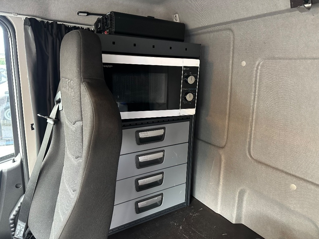 Ny Kranbil Iveco Eurocargo ML150E28 4x4 sähkölaitos varustein: bilde 26