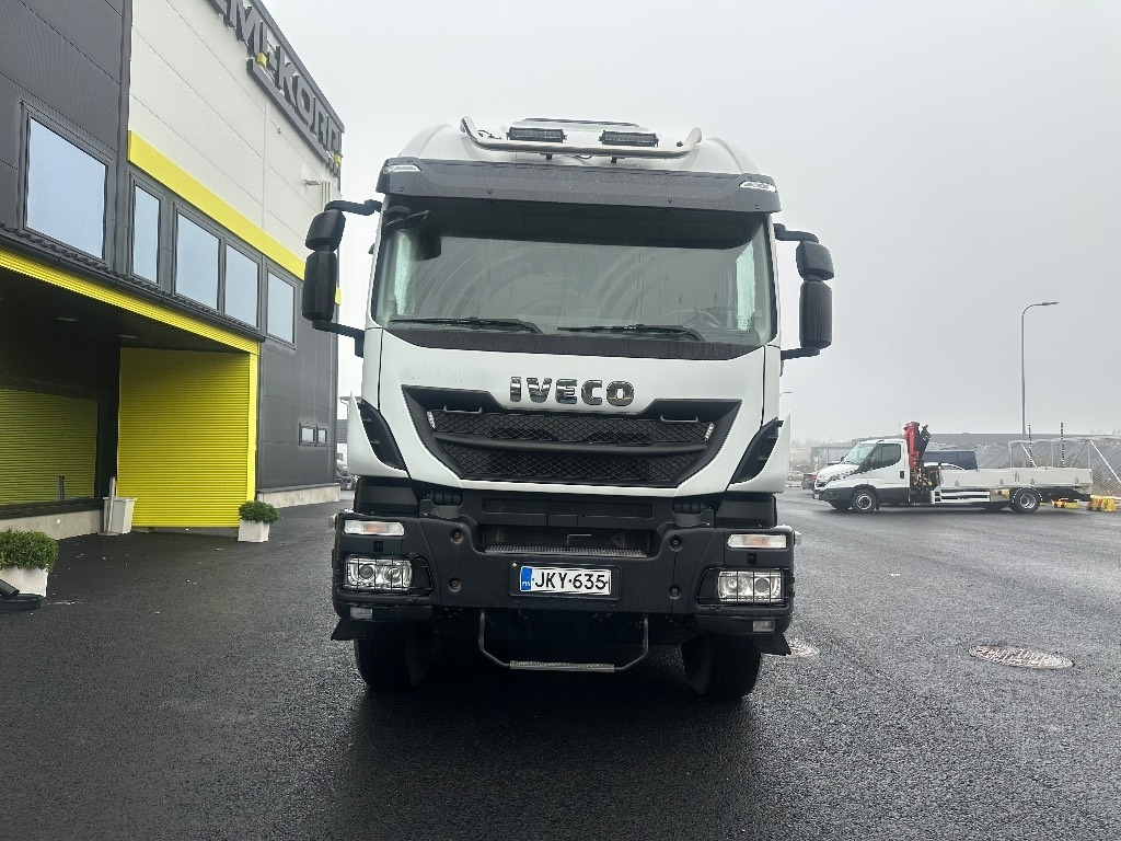 Iveco Trakker AT410T500 10x4 - Tømmerbil: bilde 2 Iveco Trakker AT410T500 10x4 - Tømmerbil: bilde 2