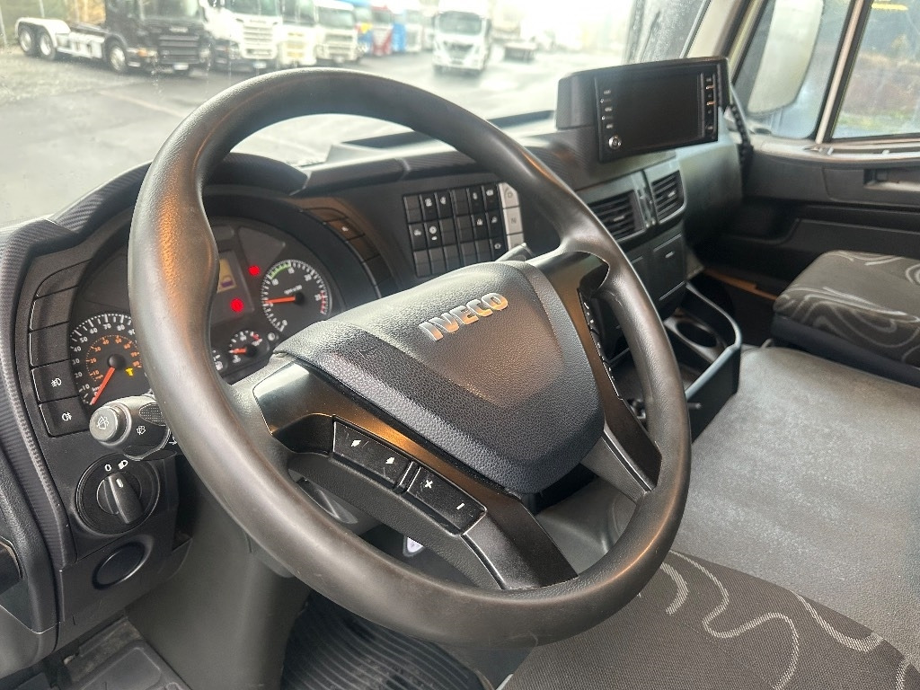 Tømmerbil Iveco Trakker AT410T500 10x4: bilde 15