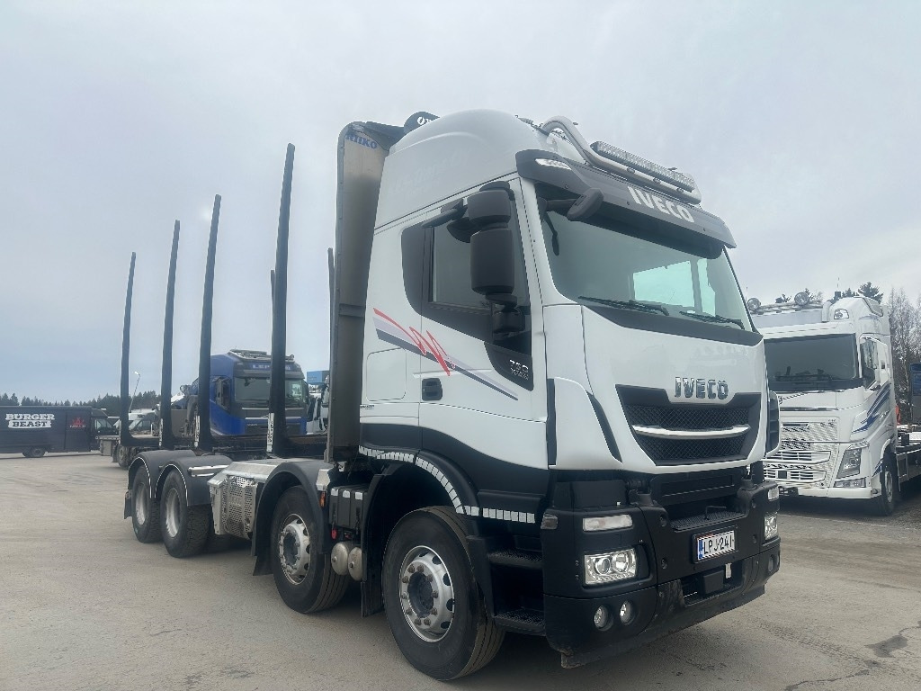 Iveco X-WAY AS340x57 8x4 - Tømmerbil: bilde 2 Iveco X-WAY AS340x57 8x4 - Tømmerbil: bilde 2