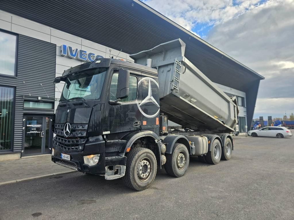 Mercedes-Benz Arocs 8x4 - Tippbil: bilde 1 Mercedes-Benz Arocs 8x4 - Tippbil: bilde 1