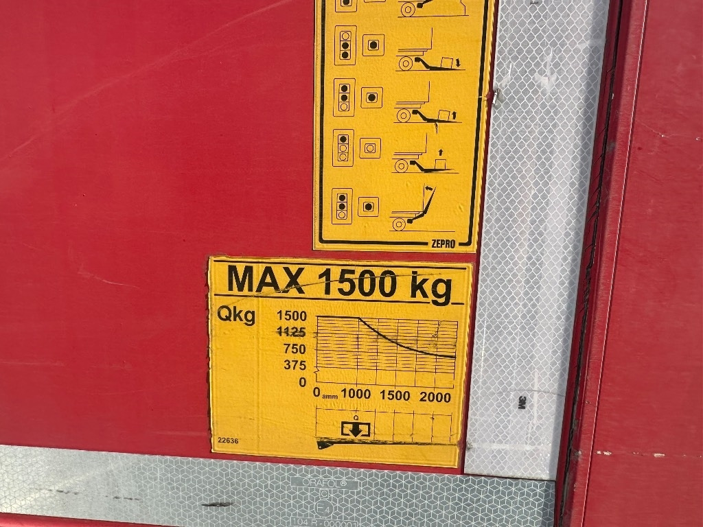 Leie Mercedes-Benz Atego 818  Mercedes-Benz Atego 818: bilde 8