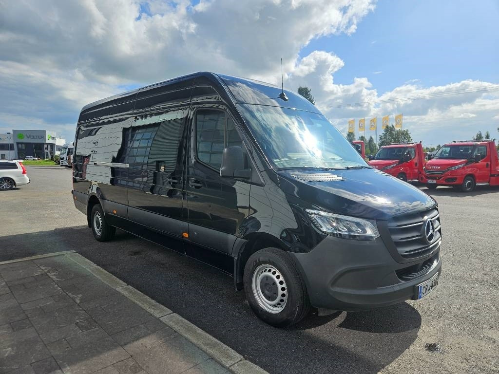 Mercedes-Benz Sprinter 317 RWD - Kassebil: bilde 2 Mercedes-Benz Sprinter 317 RWD - Kassebil: bilde 2