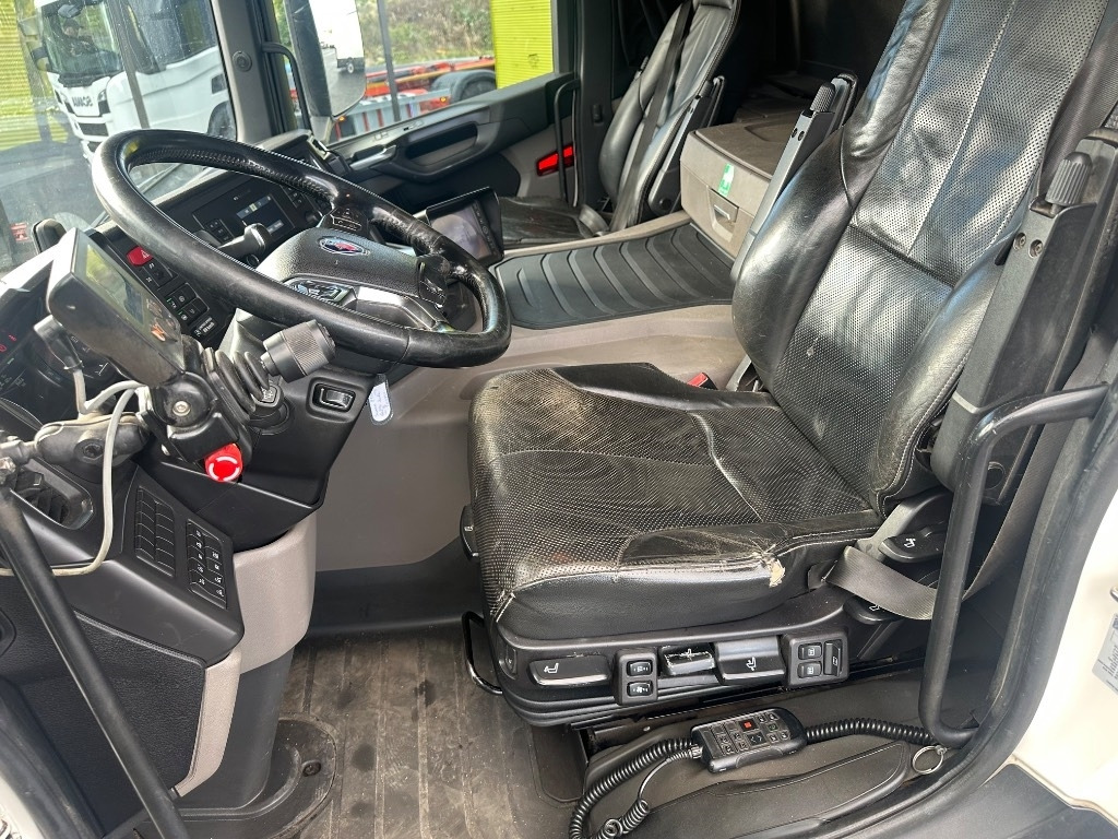 Krokbil Scania P 370 6x2*4: bilde 12