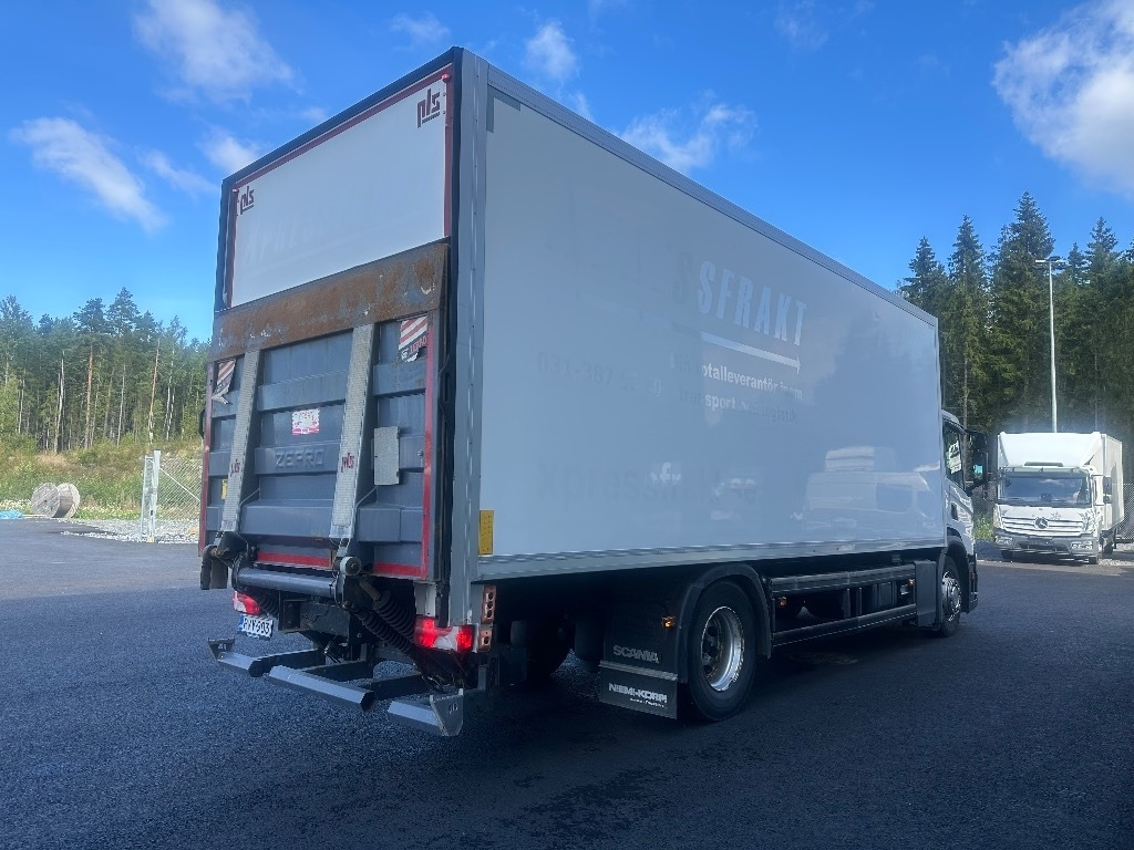 Scania P250 - Skapbil: bilde 4 Scania P250 - Skapbil: bilde 4