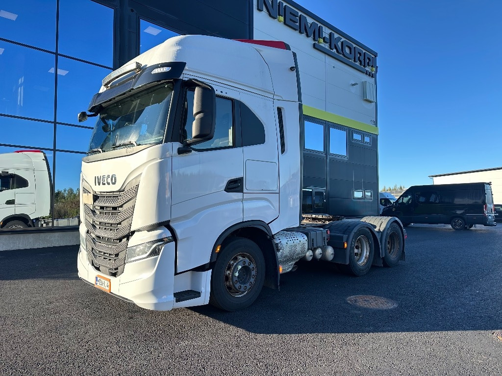 Iveco S-Way AS440X57 TZ/P 6x4 HCT - Trekkvogn: bilde 1 Iveco S-Way AS440X57 TZ/P 6x4 HCT - Trekkvogn: bilde 1