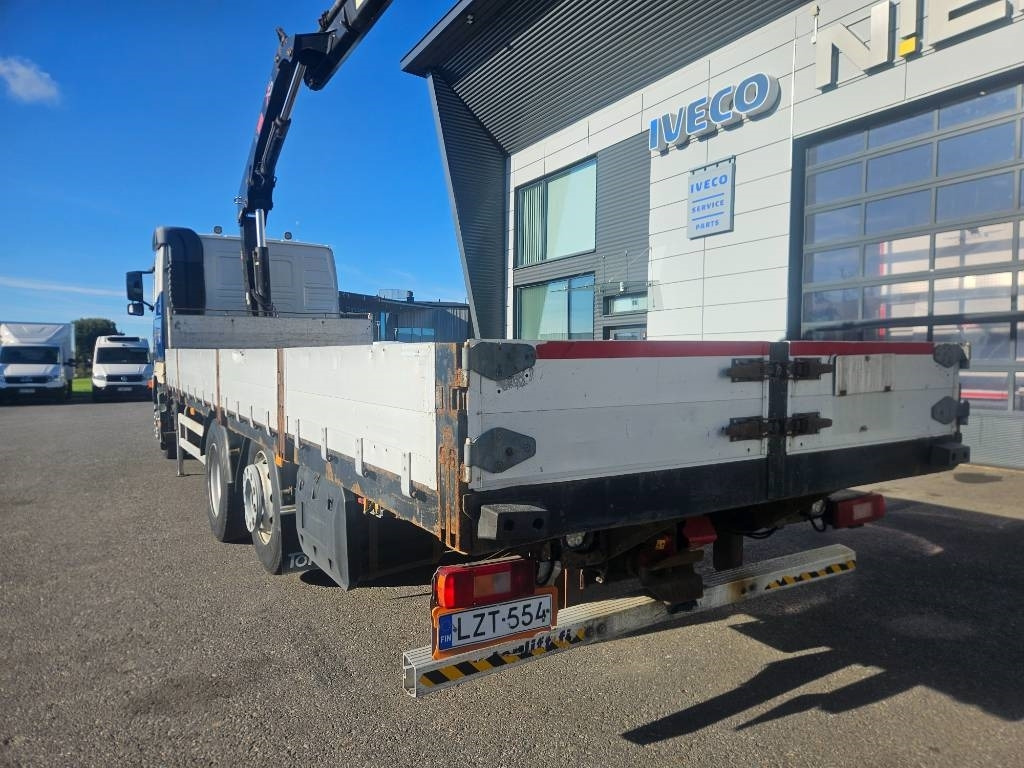 Volvo FH12 6x2 Hiab 166 kympitys 2029 asti - Kranbil: bilde 4 Volvo FH12 6x2 Hiab 166 kympitys 2029 asti - Kranbil: bilde 4
