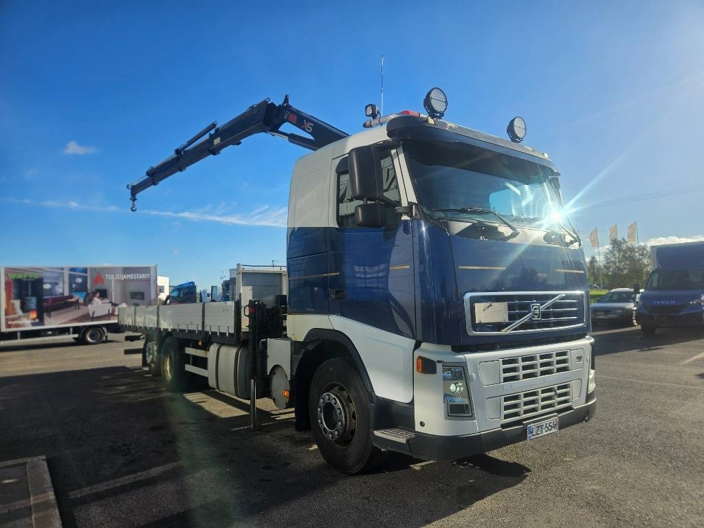 Volvo FH12 6x2 Hiab 166 kympitys 2029 asti - Kranbil: bilde 2 Volvo FH12 6x2 Hiab 166 kympitys 2029 asti - Kranbil: bilde 2