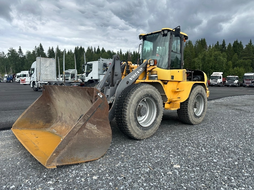Volvo L45B 4X4 /245 - Hjullaster: bilde 1 Volvo L45B 4X4 /245 - Hjullaster: bilde 1