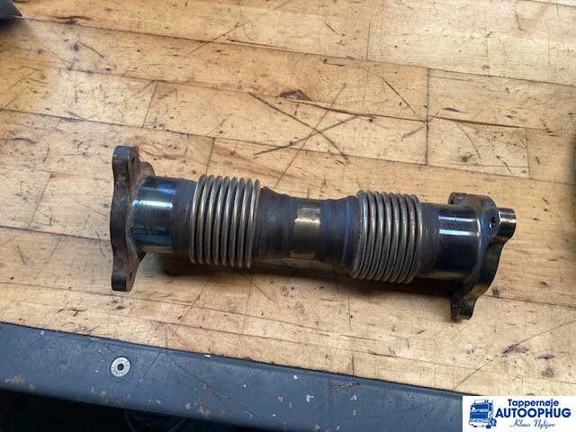 Scania 2820478 – Scania exhaust pipe - Motor og deler for Lastebil: bilde 1 Scania 2820478 – Scania exhaust pipe - Motor og deler for Lastebil: bilde 1