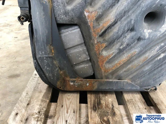 Scania Adblue pumpe Adblue tank P/N: 2141802 – 1884225 - AdBlue tank for Lastebil: bilde 3 Scania Adblue pumpe Adblue tank P/N: 2141802 – 1884225 - AdBlue tank for Lastebil: bilde 3